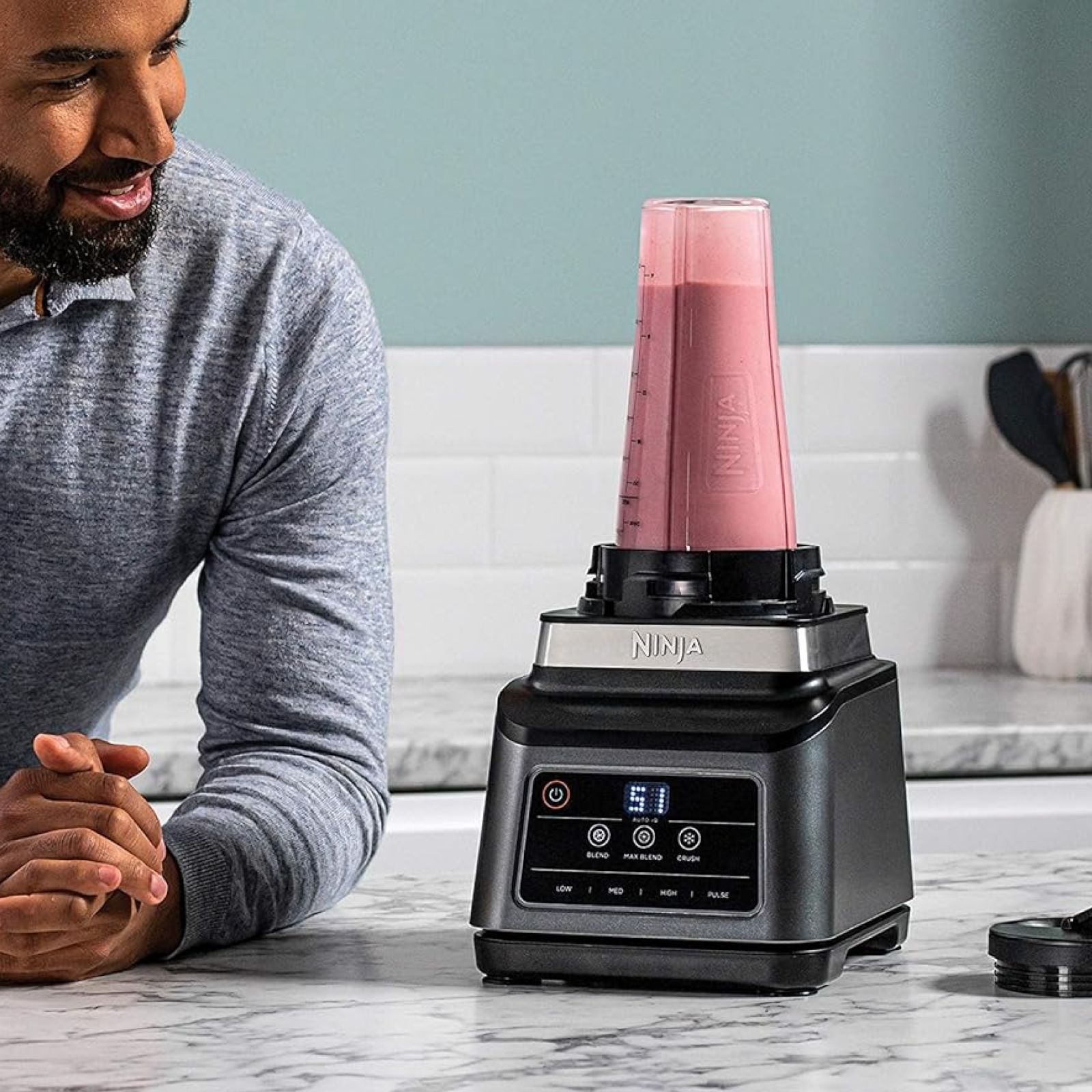 LICUADORA DE VASO 2 EN 1 NINJA PROFESSIONAL PLUS BN750EU Lifestyle